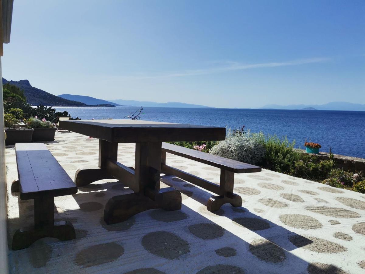 Almyra Seaside Villa Pérdika Kültér fotó