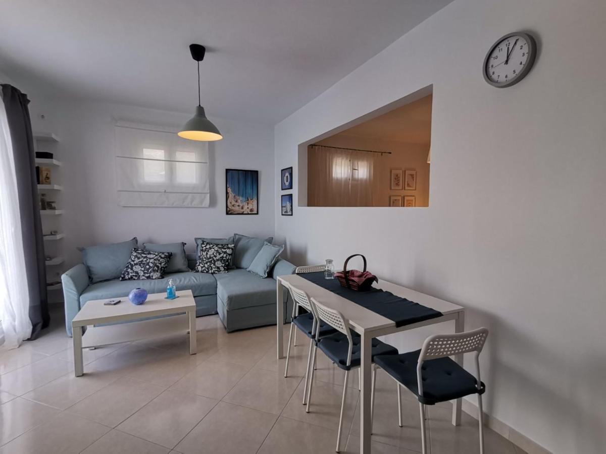 Almyra Seaside Villa Pérdika Kültér fotó
